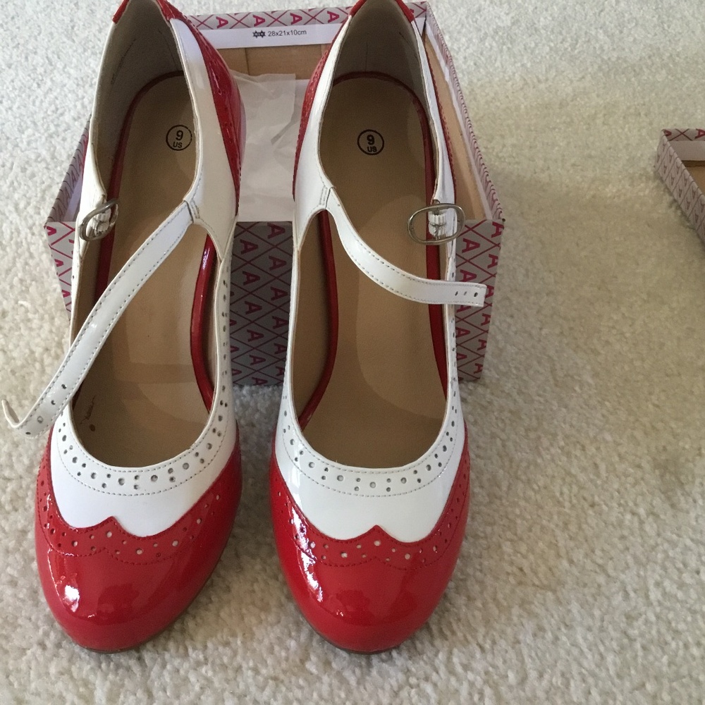Tatyana Archie’s Retro Harlow Heels Rare w Box Mint Sz 9